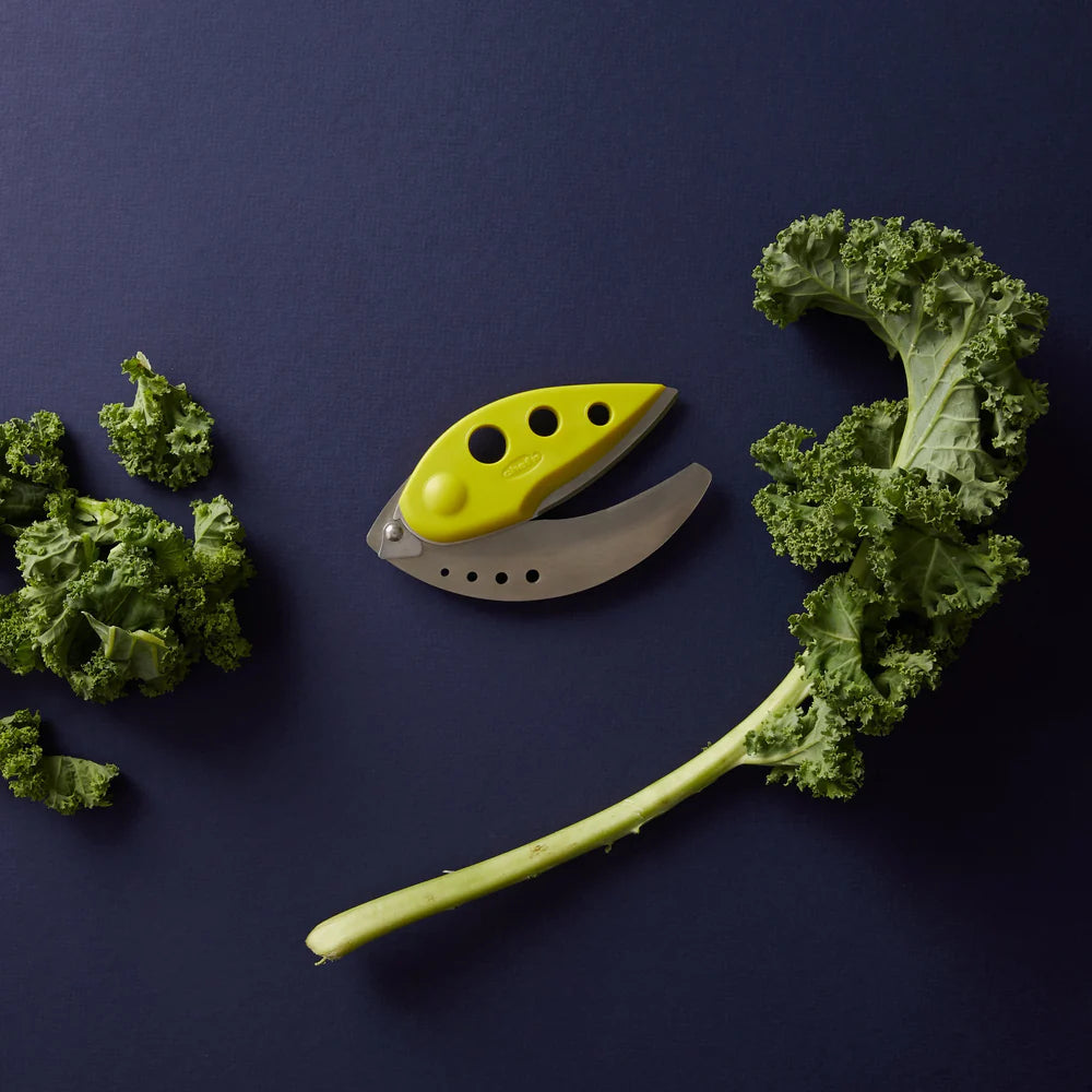 Looseleaf Plus Kale and Greens Stripper