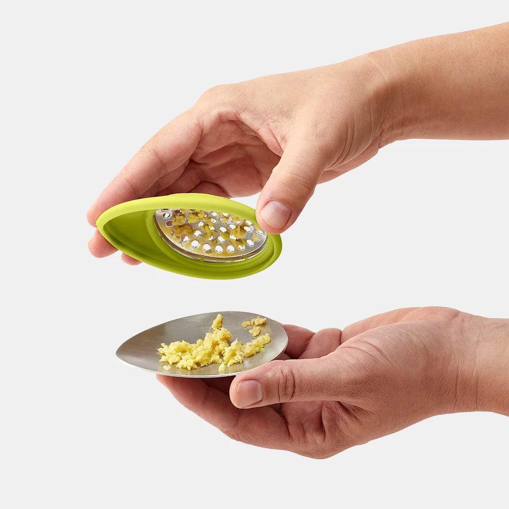 Peel 'n Grate Ginger Peeler + Grater