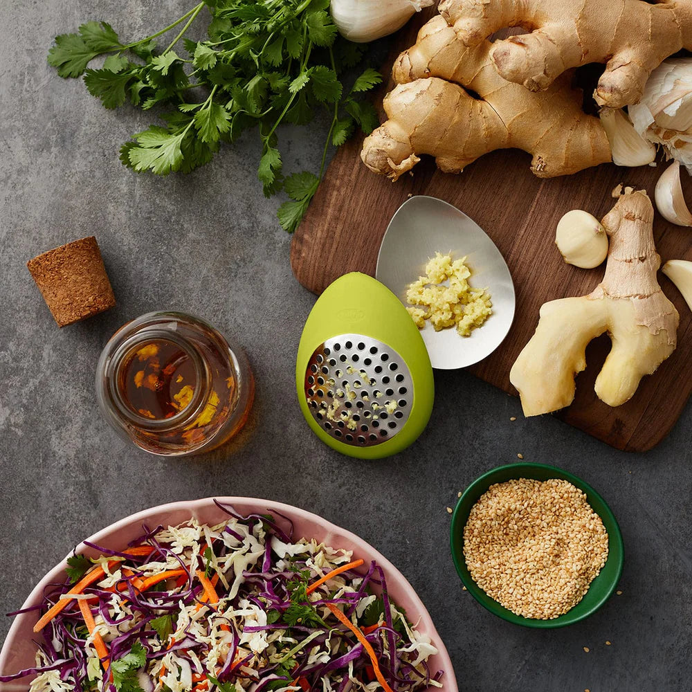Peel 'n Grate Ginger Peeler + Grater
